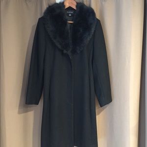 Braetan Wool Coat w/ faux fur collar